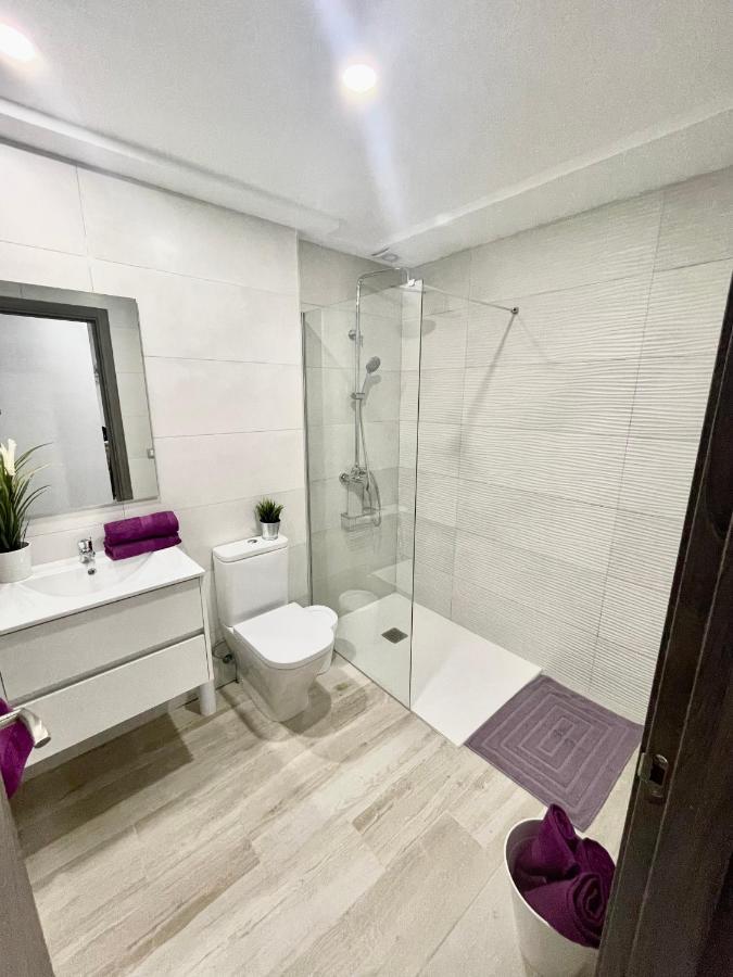 Island Suites Arona  Exterior photo